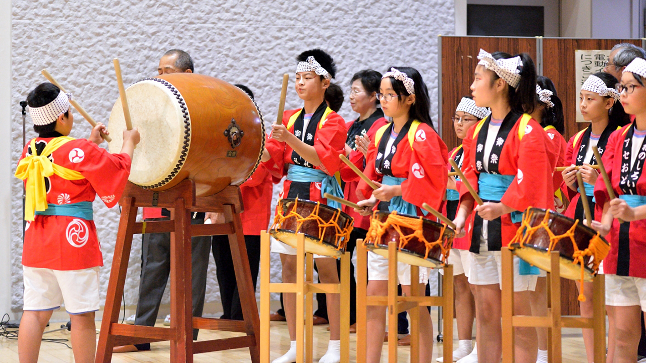 かむりの里伝承祭り