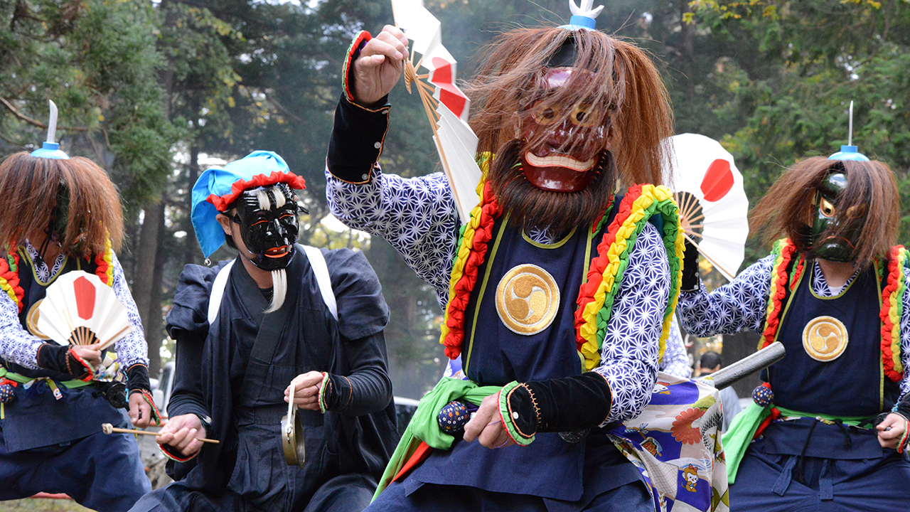 鹿踊り剣舞奉納