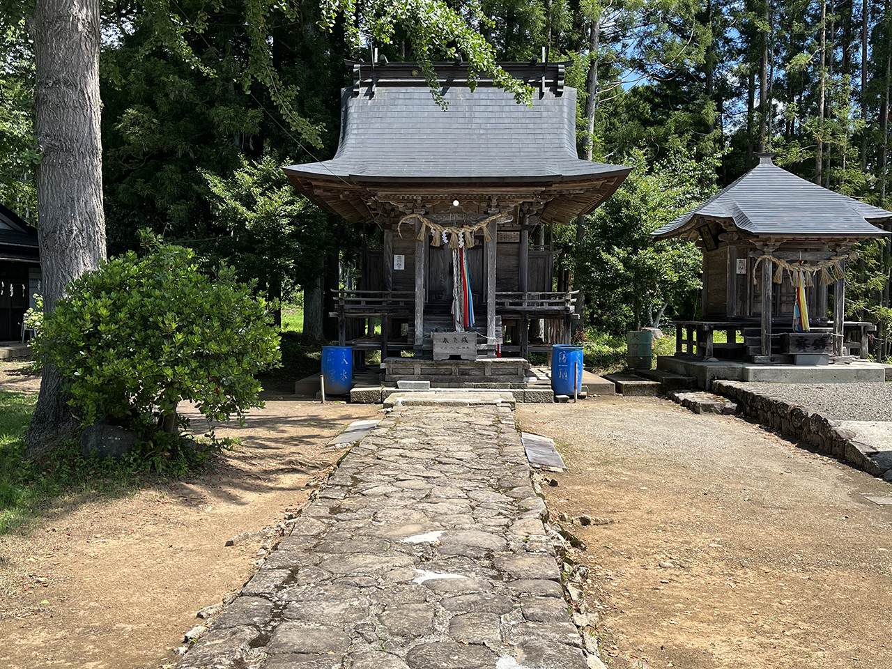 宇佐八幡神社境内